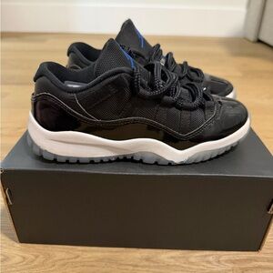Jordan 11 Retro Low (PS) “Space Jam”